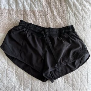 Size 8 lululemon hotty hot shorts